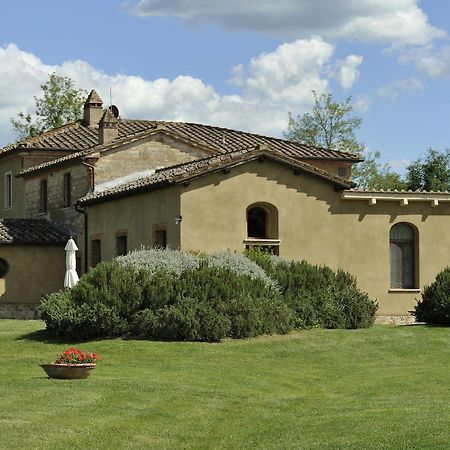 Agriturismo La Lodola คาสเตลนูโอโว เบราร์เดนกา ภายนอก รูปภาพ